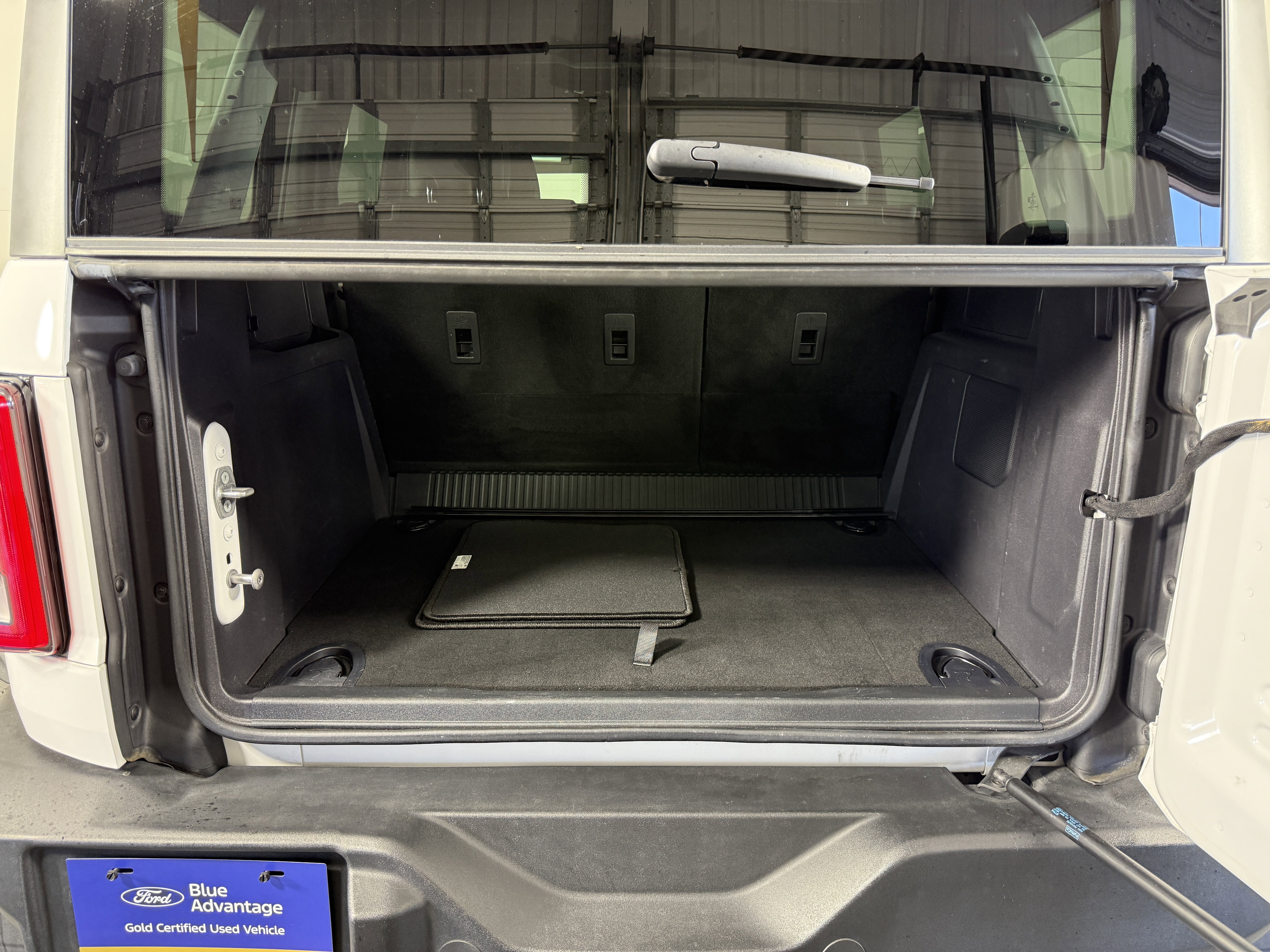 Certified 2022 Ford Bronco Wildtrak image 9