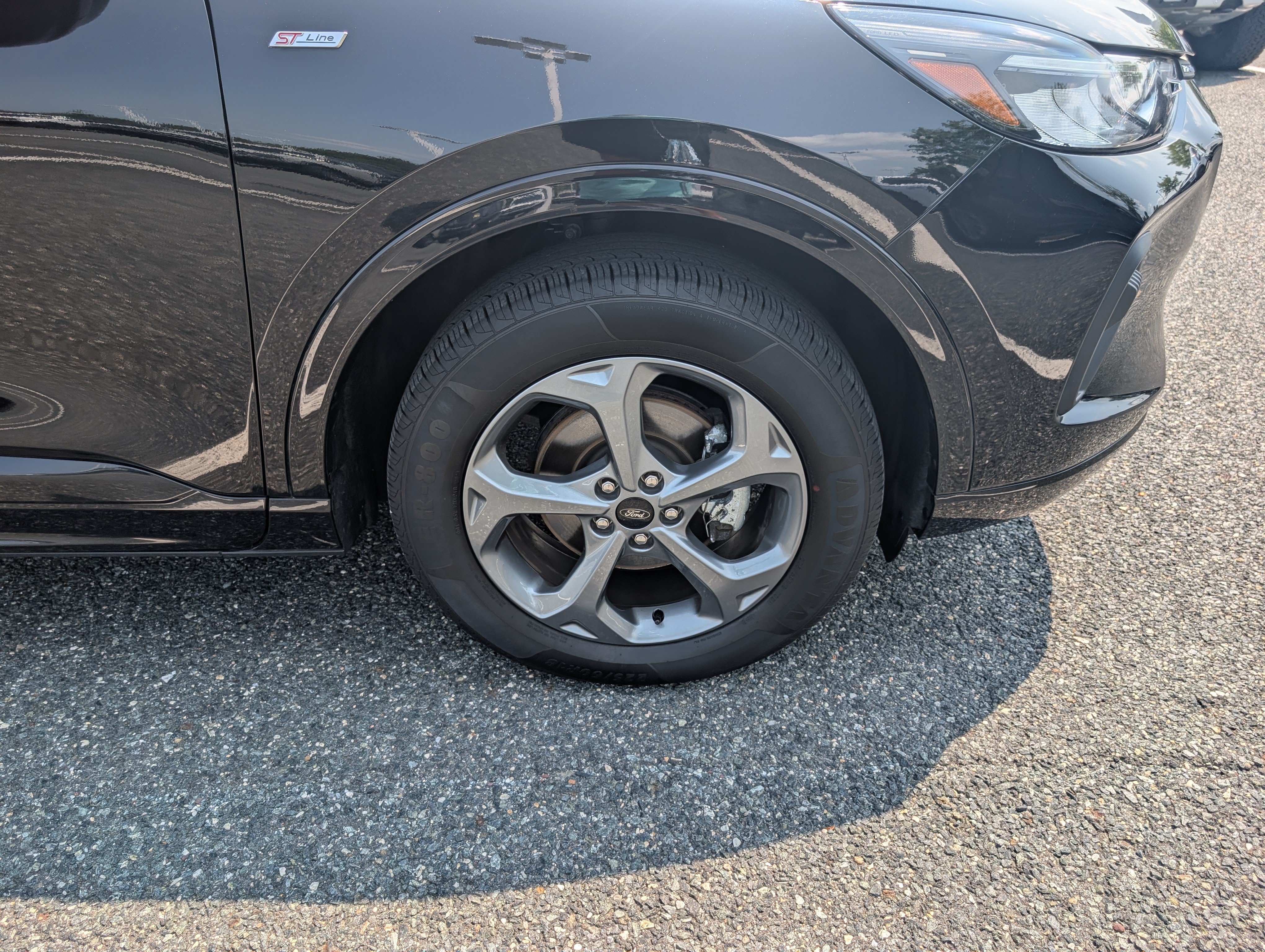 Certified 2024 Ford Escape ST-Line AWD/4WD image 9