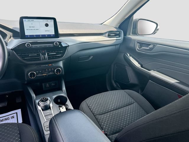 Certified 2025 Ford Escape Active AWD/4WD image 29