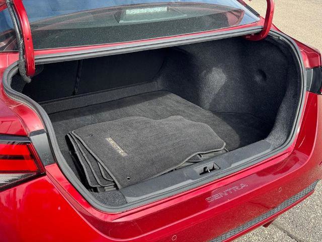 Used 2021 Nissan Sentra SV image 6