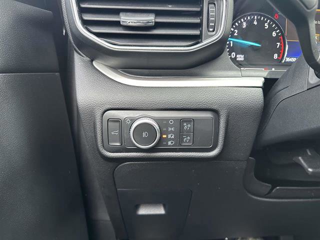 Certified 2022 Ford Explorer XLT w/ Equipment Group 202A image 25