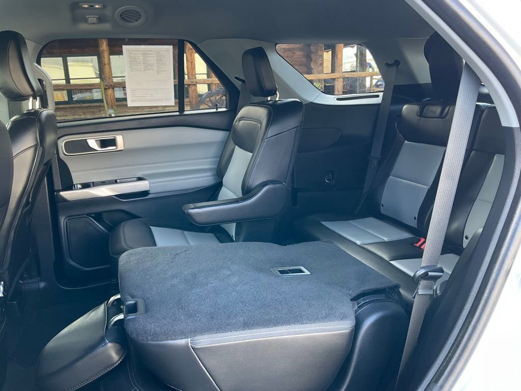 Certified 2022 Ford Explorer XLT w/ Equipment Group 202A image 64