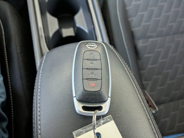 Used 2024 Nissan Kicks SV image 27