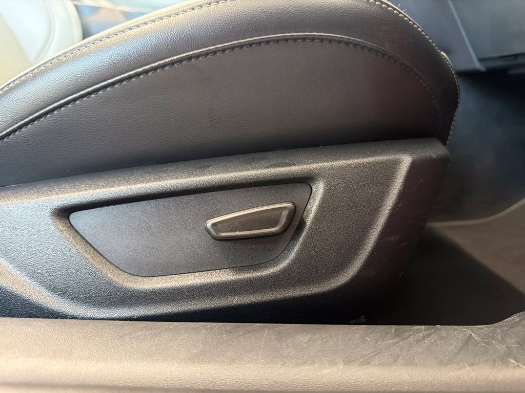 Certified 2024 Ford Mustang Premium RWD image 27