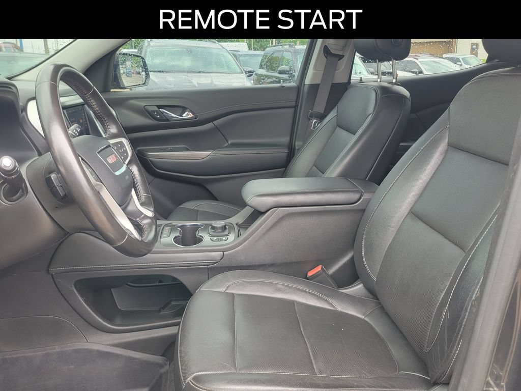 Used 2020 GMC Acadia SLT w/ LPO, Floor Liner Package FWD image 19