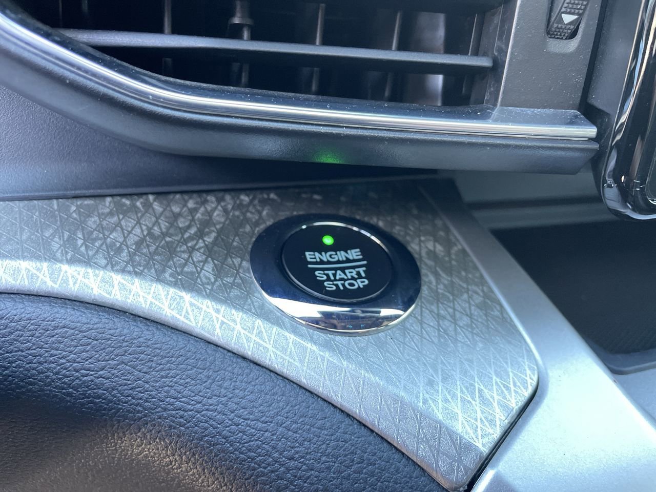 Certified 2021 Ford Explorer Timberline image 40