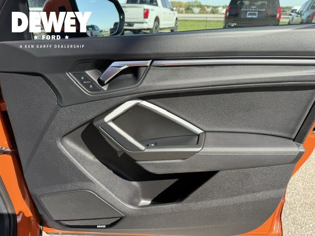 Used 2022 Audi Q3 2.0T Premium Plus AWD/4WD image 39