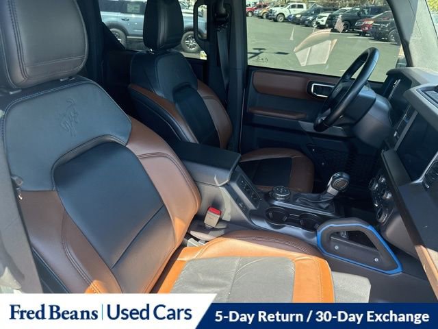 Certified 2021 Ford Bronco Outer Banks w/ Sasquatch Package AWD/4WD image 12