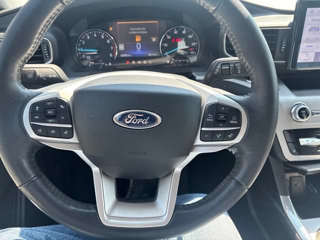 Certified 2022 Ford Explorer XLT w/ Equipment Group 202A AWD/4WD image 18