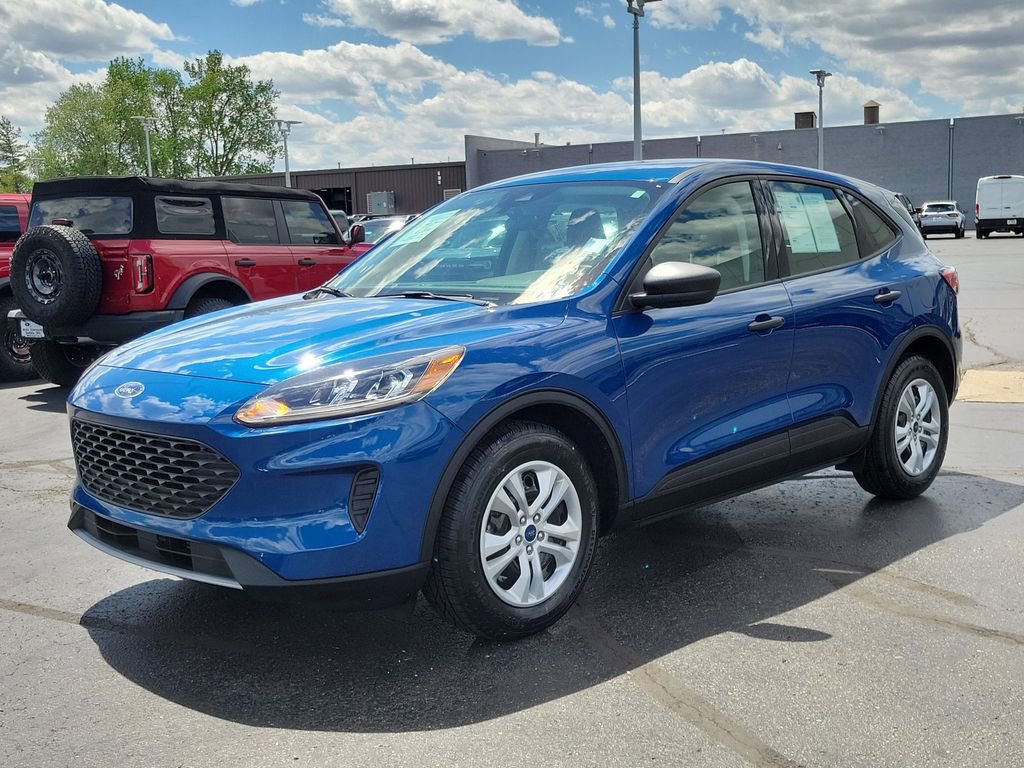 Certified 2022 Ford Escape S FWD image 8