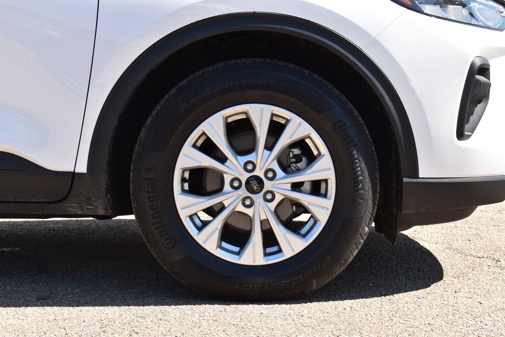 Certified 2023 Ford Escape Active AWD/4WD image 4