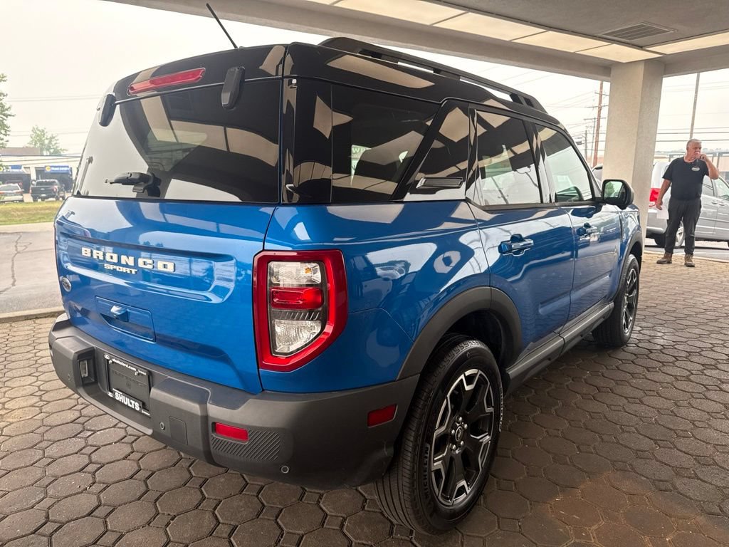 Certified 2025 Ford Bronco Sport Outer Banks w/ Outer Banks Tech Package+ AWD/4WD image 6