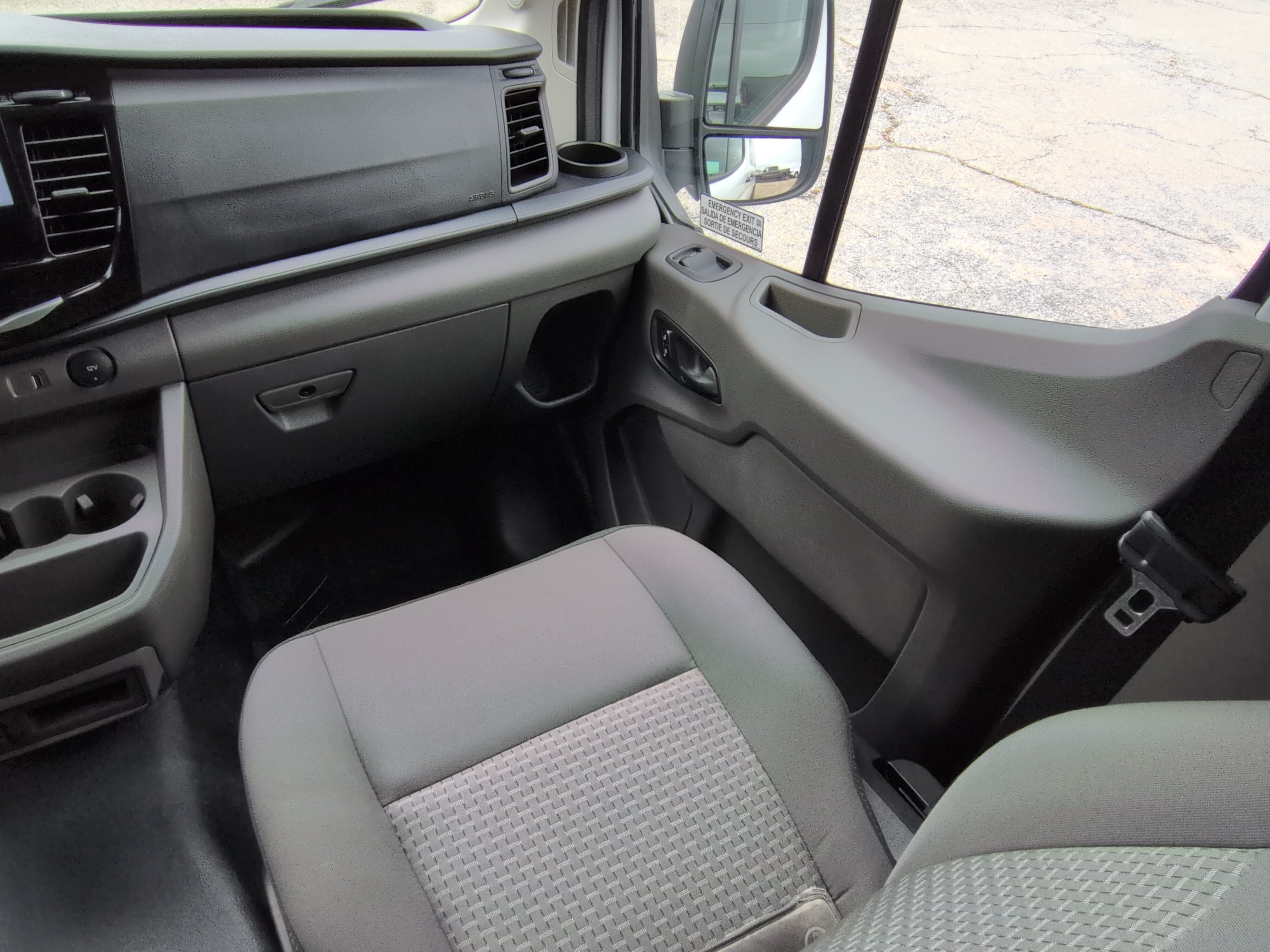 Certified 2025 Ford Transit 350 XLT RWD image 15