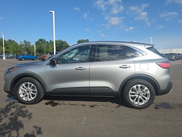 Certified 2022 Ford Escape SE FWD image 15