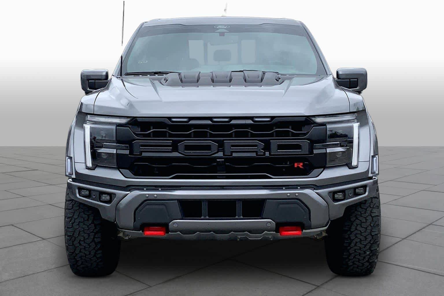 Certified 2025 Ford F150 Raptor w/ Equipment Group 803A Raptor R AWD/4WD image 4