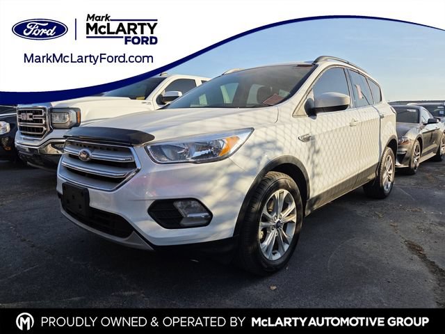 Certified 2018 Ford Escape SE w/ SE Sync 3 Package