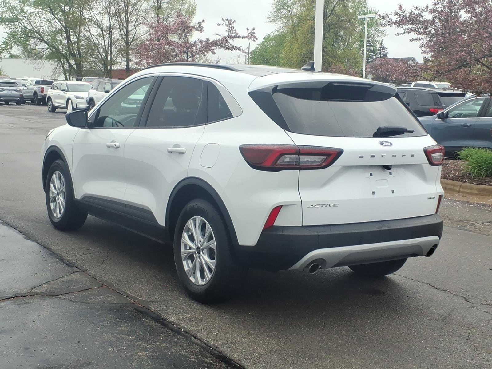 Certified 2024 Ford Escape Active w/ Tech Pack #1 AWD/4WD image 4