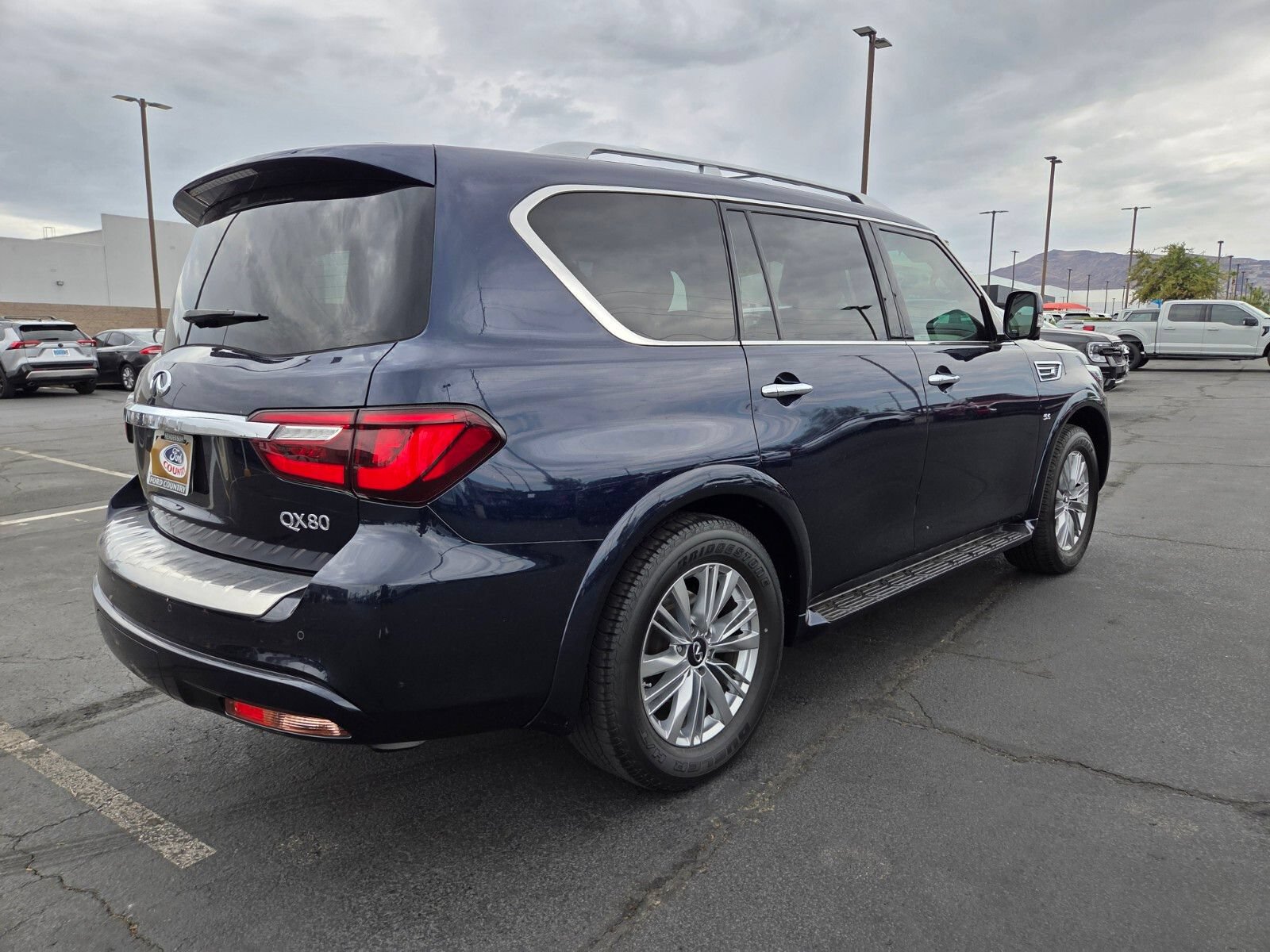 Used 2018 INFINITI QX80 4WD w/ Driver Assistance Package image 6