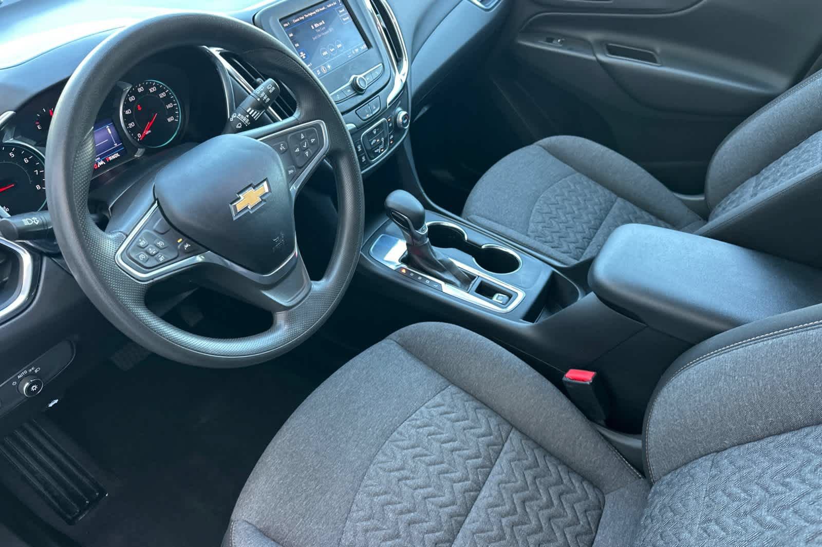 Used 2022 Chevrolet Equinox LT FWD image 11