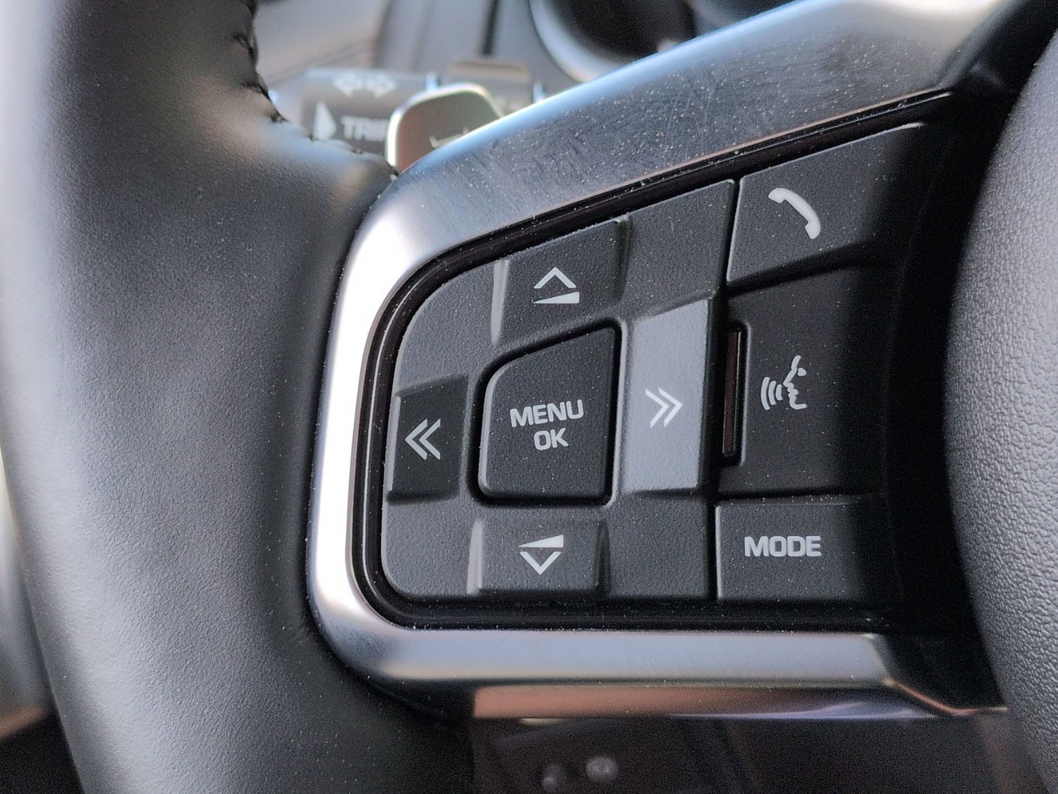 Used 2024 Jaguar F-TYPE R-Dynamic image 20