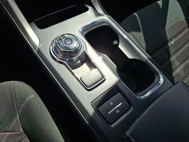 Certified 2020 Ford Fusion SE FWD image 22