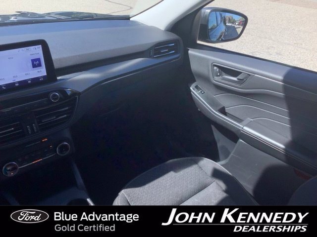 Certified 2025 Ford Escape Active AWD/4WD image 21