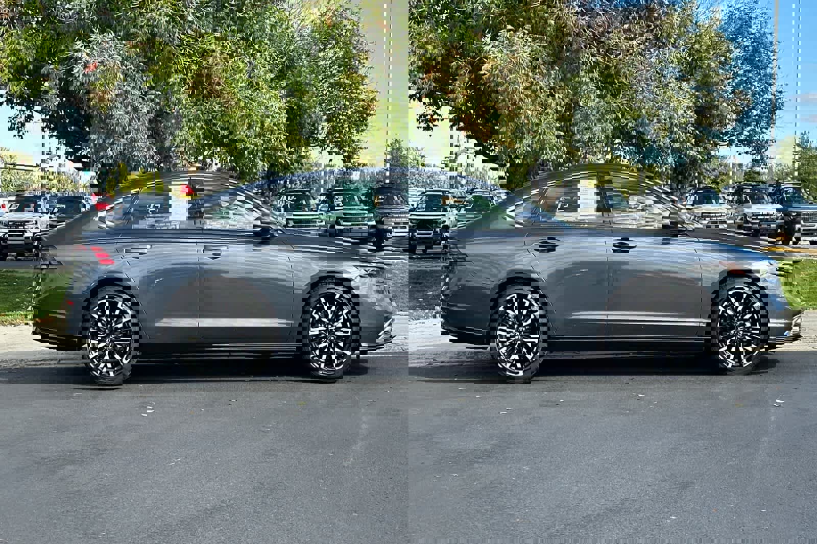 Used 2023 Honda Accord Touring image 6