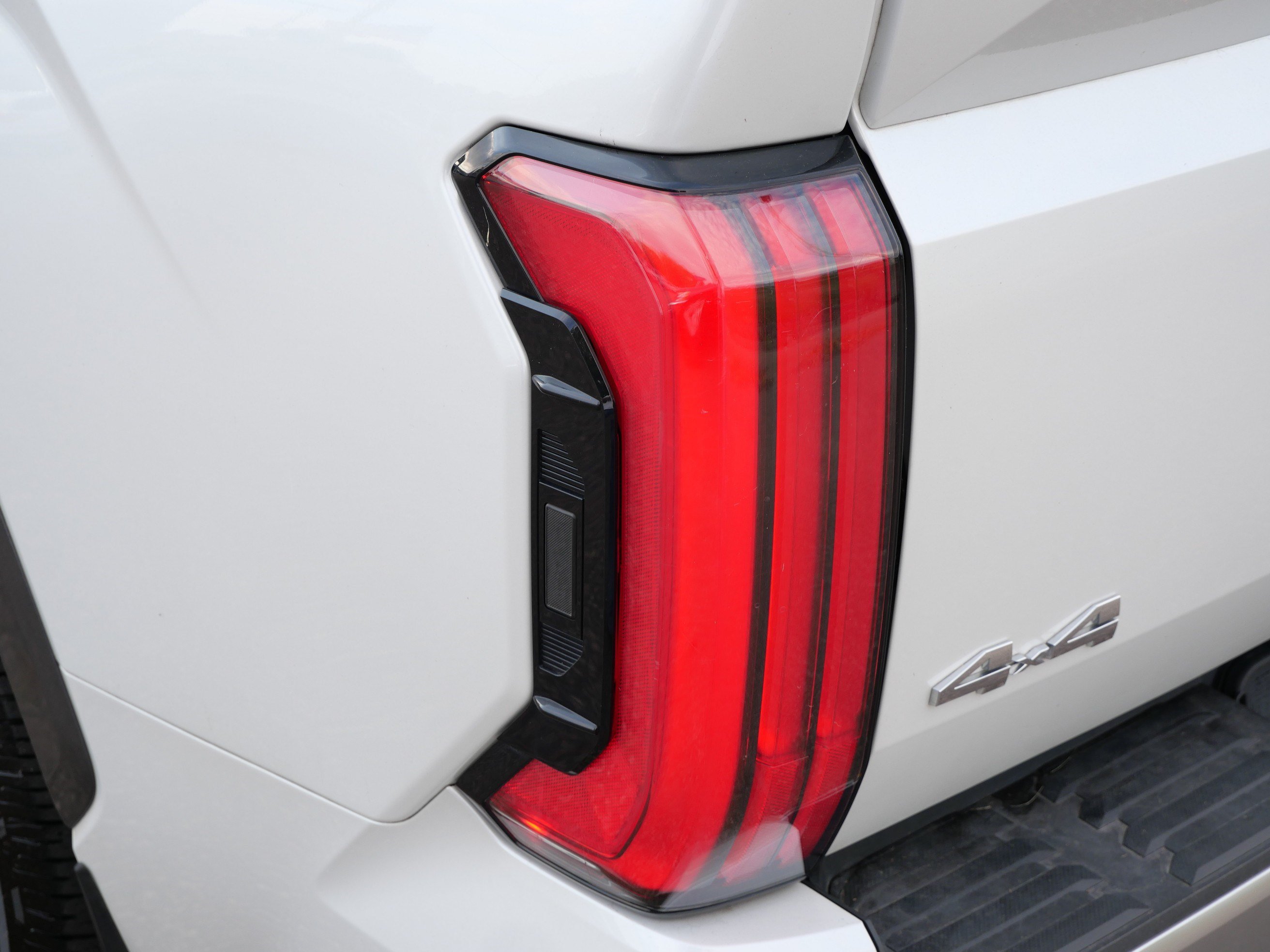 Used 2022 Toyota Tundra Limited AWD/4WD image 17