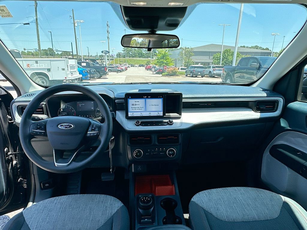 Certified 2022 Ford Maverick XLT FWD image 3