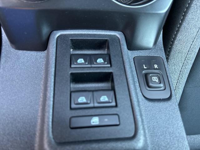 Certified 2025 Ford Bronco 4-Door w/ Sasquatch Package AWD/4WD image 16
