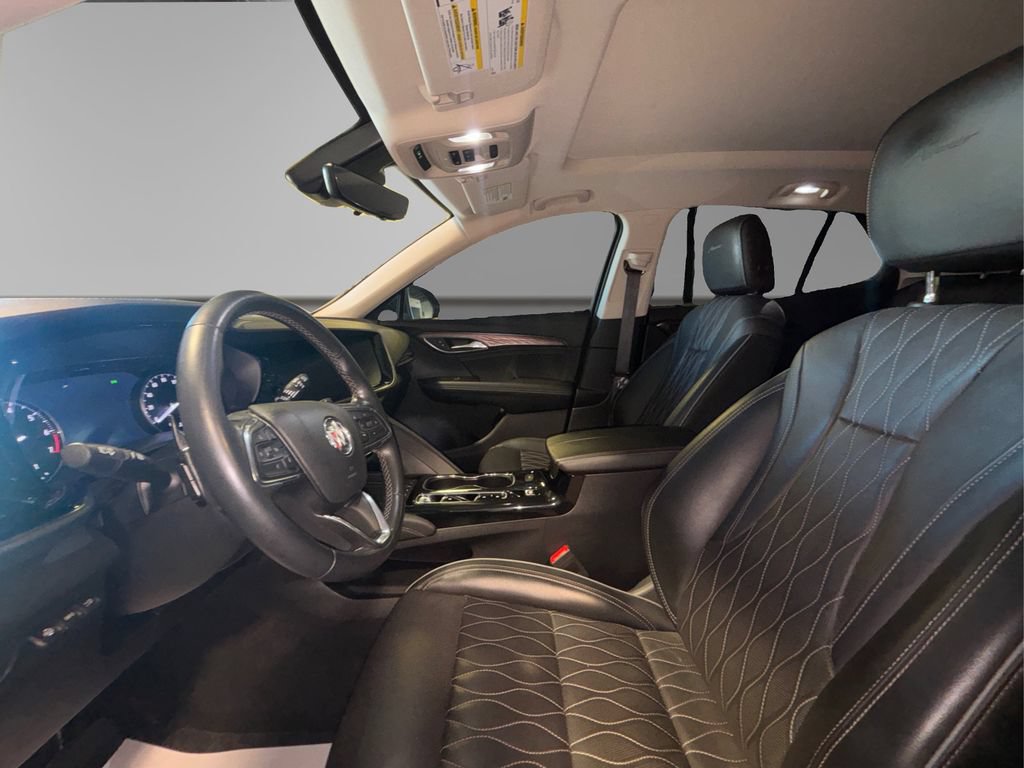 Used 2022 Buick Envision Avenir w/ Technology Package II AWD/4WD image 12