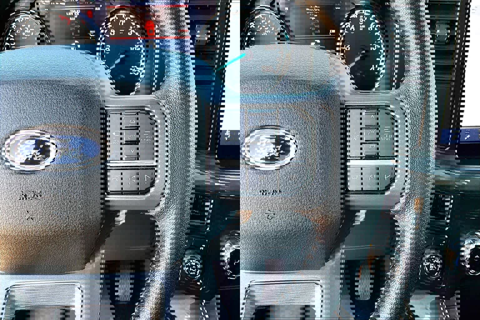 Certified 2022 Ford F150 XLT w/ Equipment Group 302A High image 25