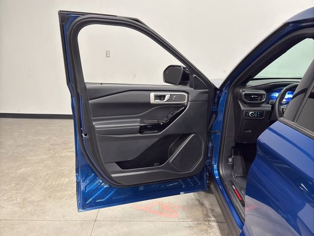 Certified 2023 Ford Explorer ST AWD/4WD image 13