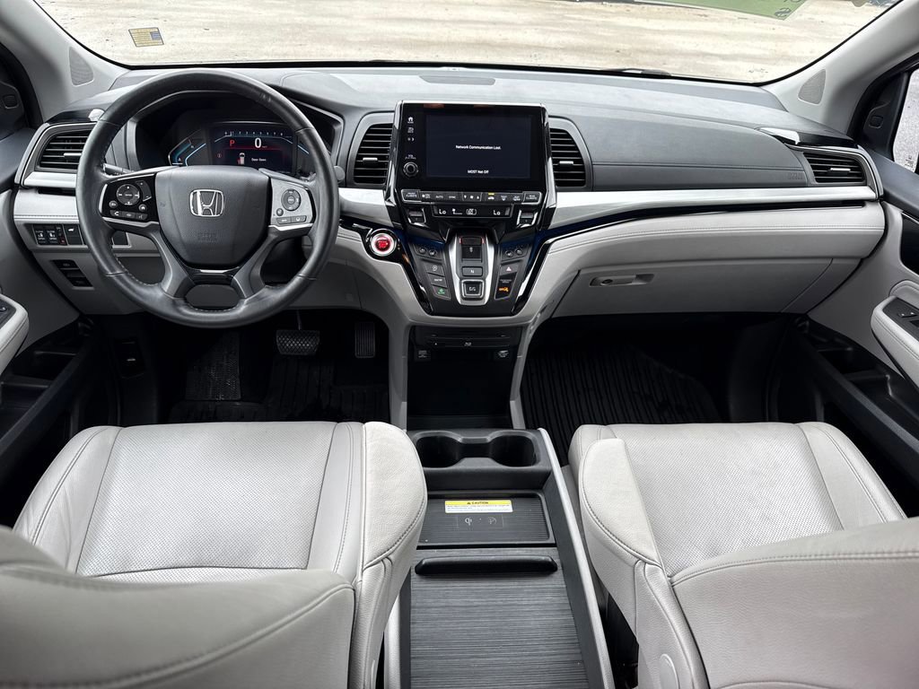 Used 2018 Honda Odyssey Elite image 7