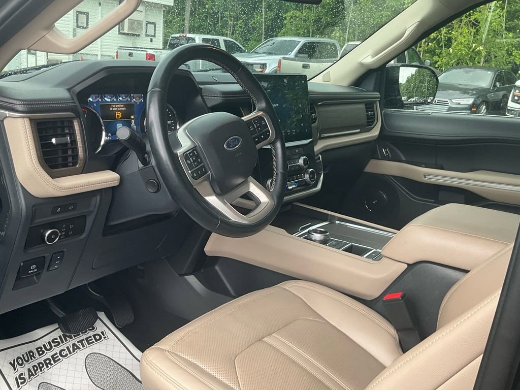 Certified 2023 Ford Expedition Limited RWD image 15