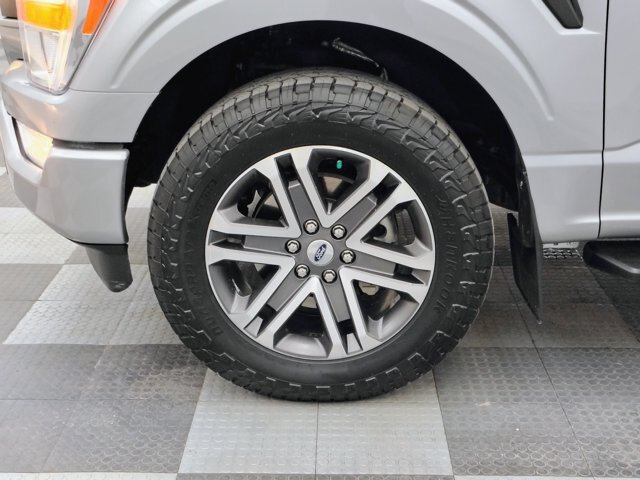Certified 2022 Ford F150 XL w/ STX Appearance Package AWD/4WD image 18