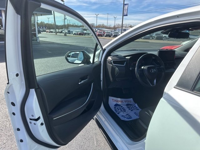 Used 2024 Toyota Corolla SE image 32