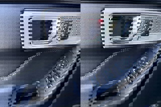 Certified 2020 Ford Explorer Limited w/ Hybrid Equipment Group 310A image 10