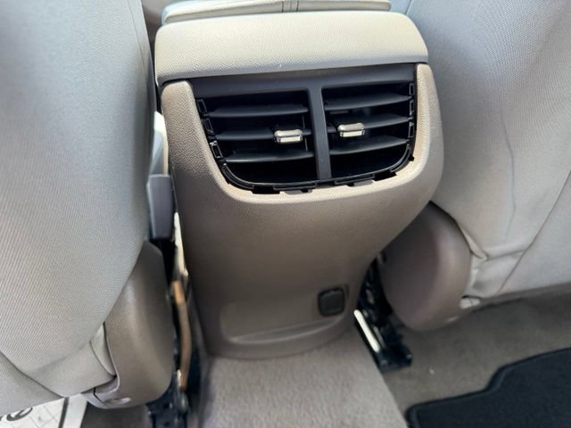 Used 2024 Chevrolet Malibu LT FWD image 29