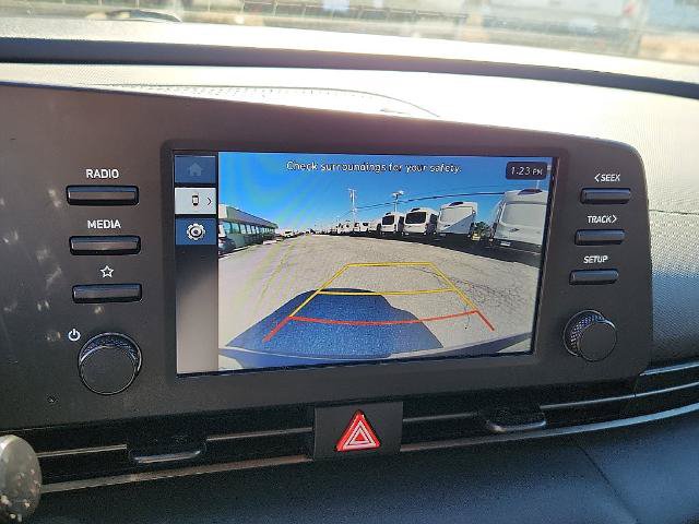 Used 2025 Hyundai Elantra Sport FWD image 17