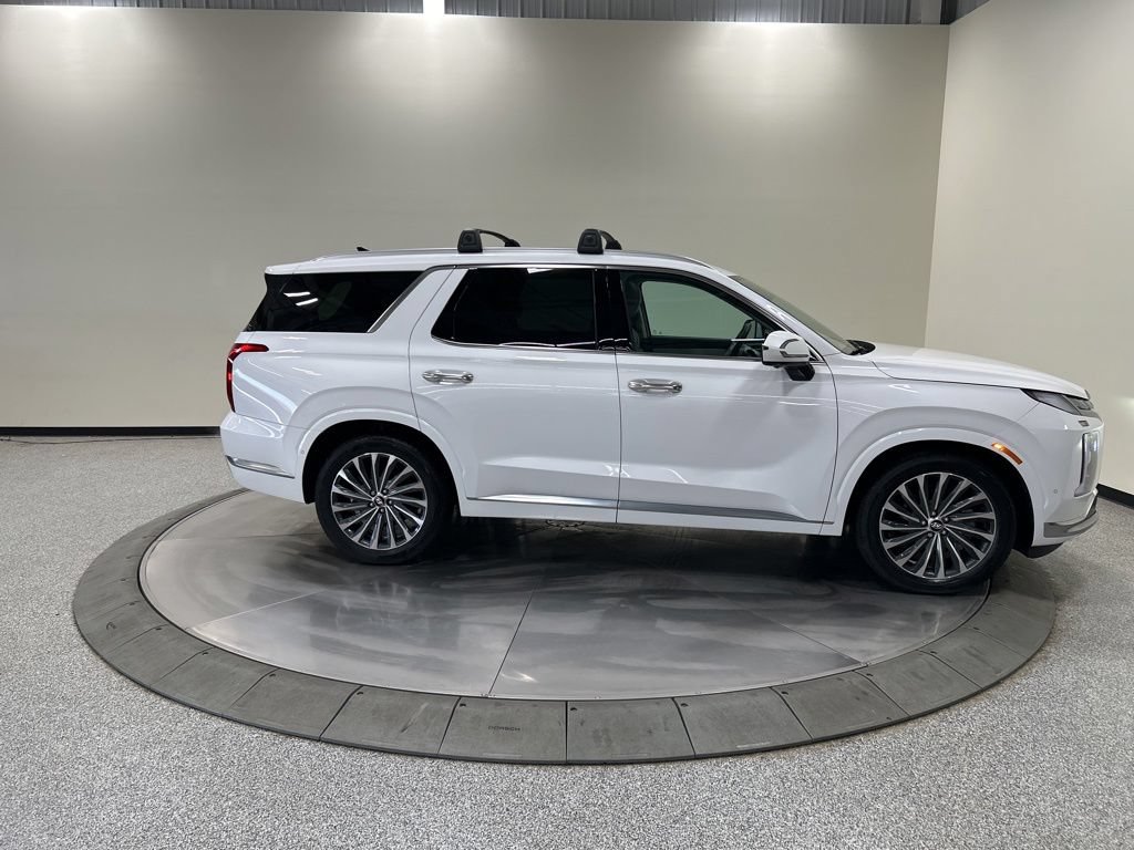Used 2025 Hyundai Palisade Calligraphy AWD/4WD image 6