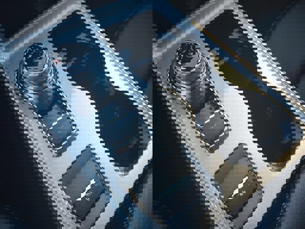 Certified 2024 Ford Edge SEL w/ Convenience Package image 29