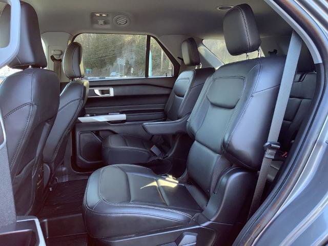 Certified 2023 Ford Explorer XLT w/ Equipment Group 202A AWD/4WD image 13