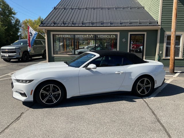 Certified 2024 Ford Mustang Premium RWD image 3