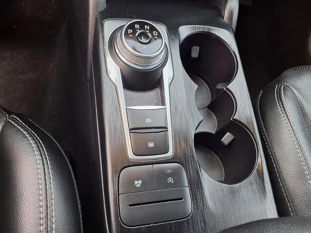 Certified 2022 Ford Escape SEL AWD/4WD image 11
