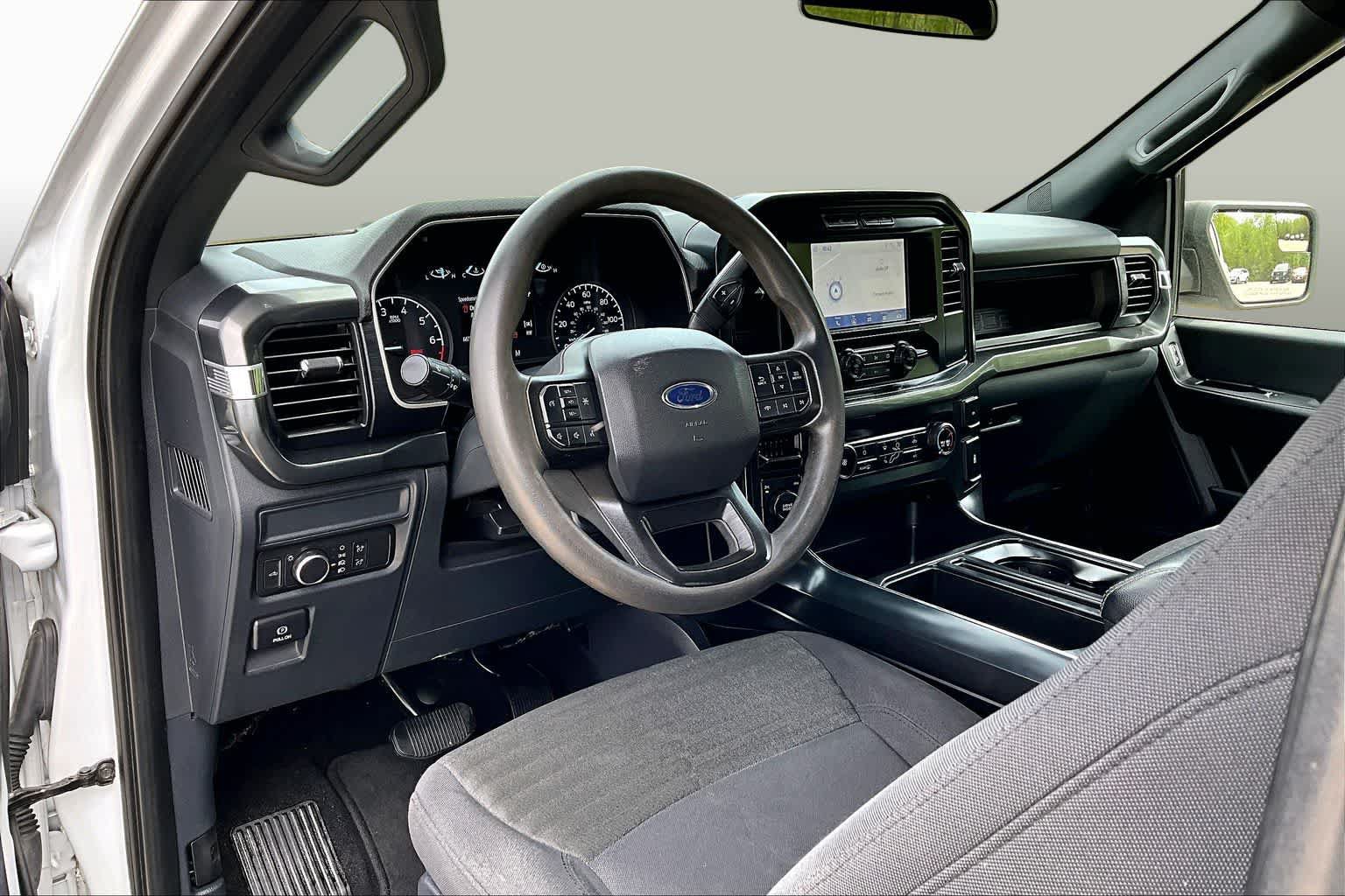 Certified 2022 Ford F150 XL w/ STX Appearance Package AWD/4WD image 18