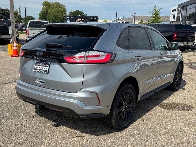 Certified 2024 Ford Edge ST-Line w/ Class II Trailer Tow Package AWD/4WD image 5