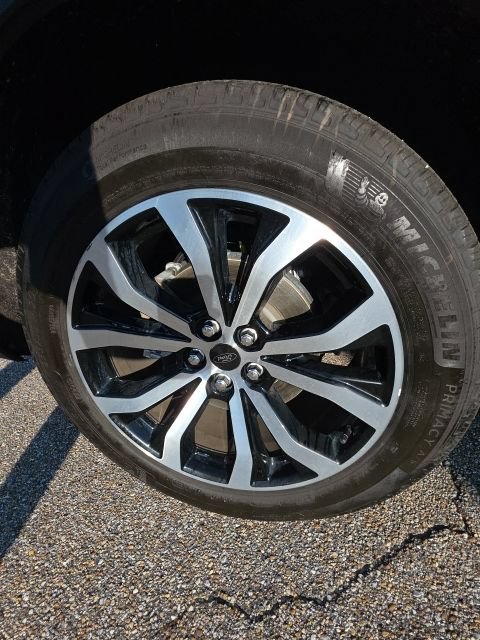 Certified 2025 Ford Explorer ST-Line RWD image 11