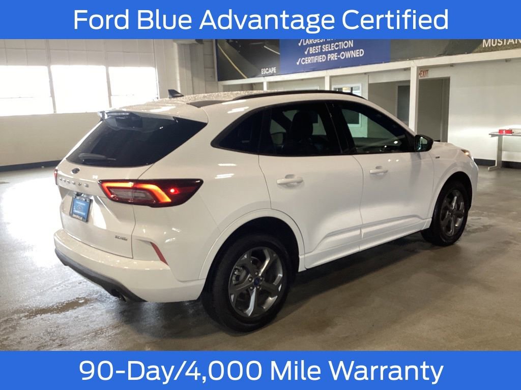Certified 2023 Ford Escape ST-Line image 7