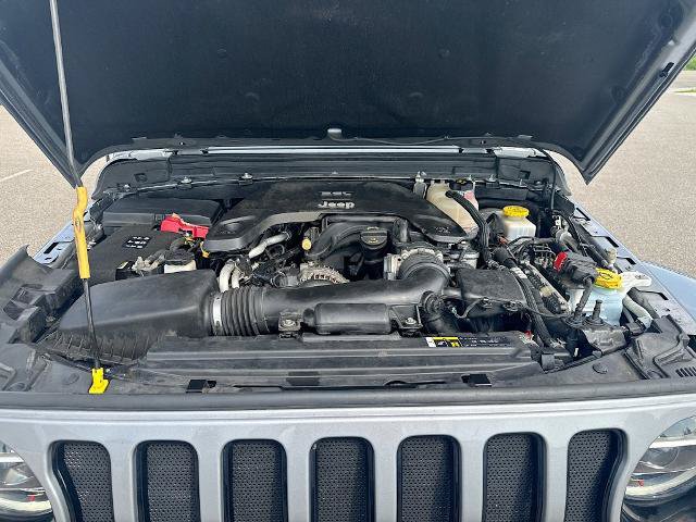 Used 2019 Jeep Wrangler Unlimited Sahara AWD/4WD image 23